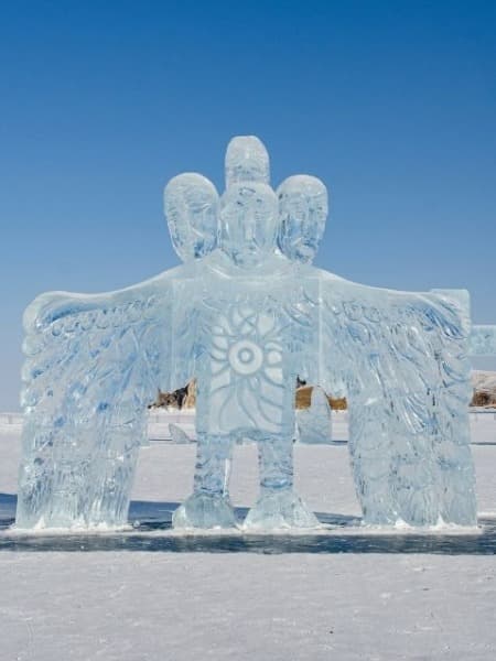 Sculpteur sur glace