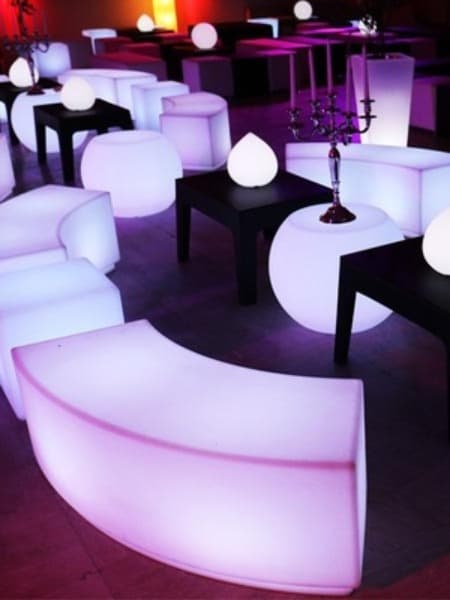 Location mobilier lumineux