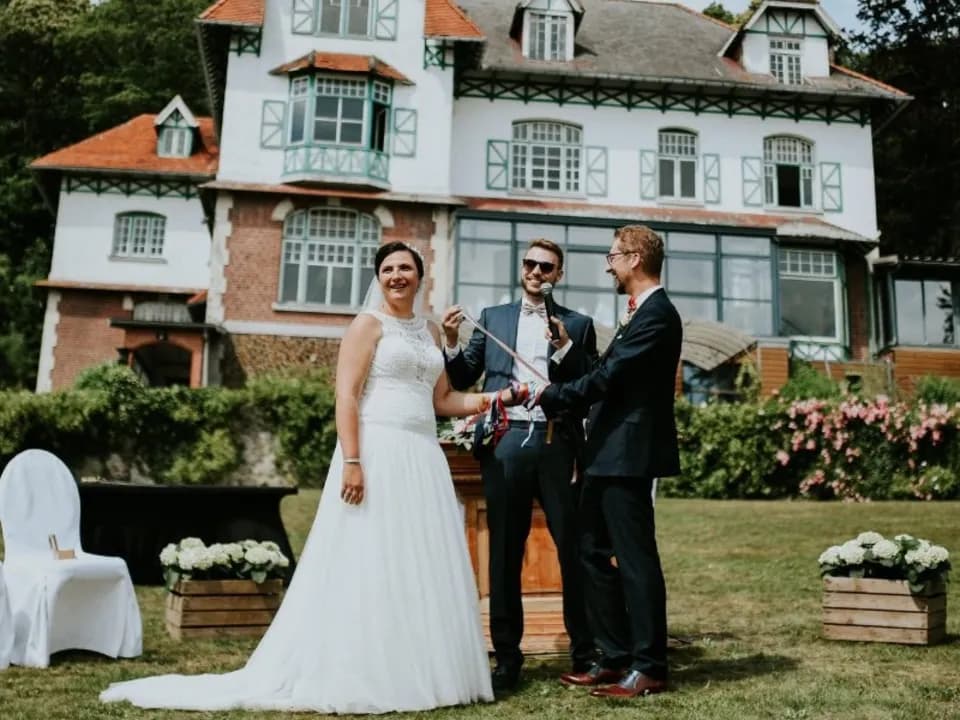 Photo 0