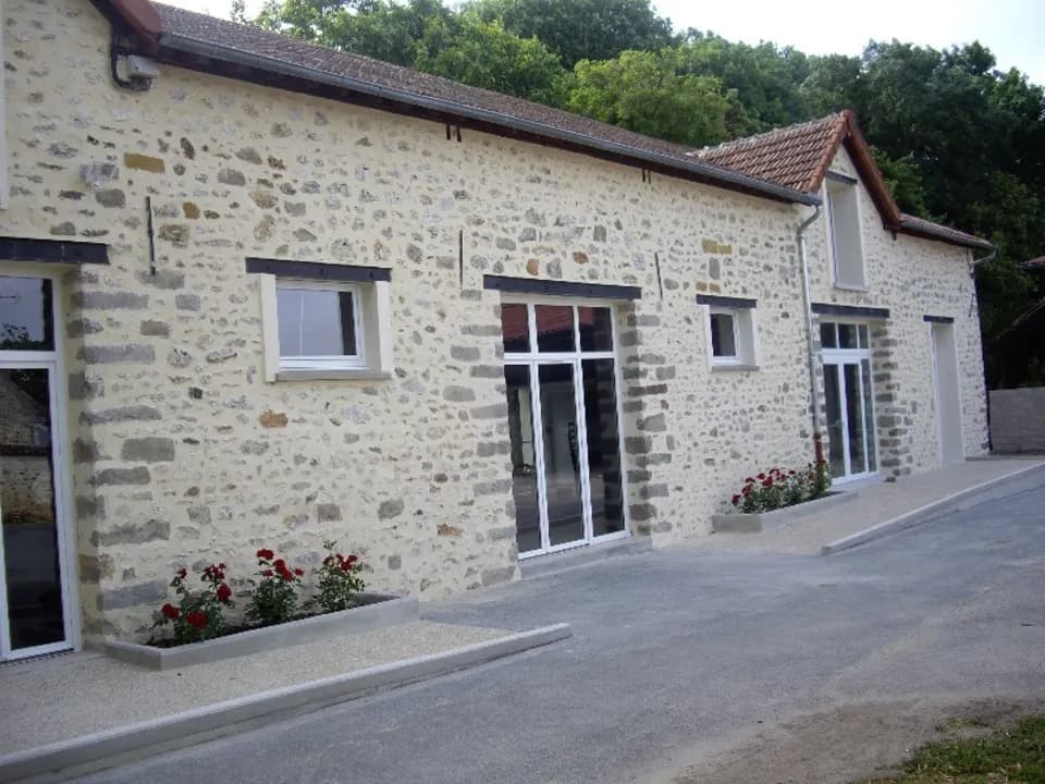 Photo 3
