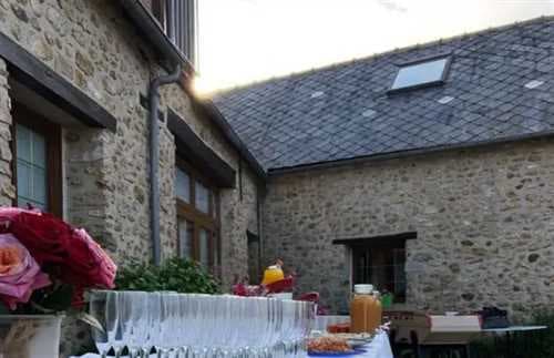 Photo 0