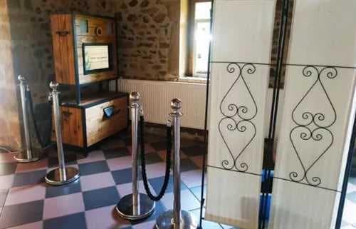 Photo 0