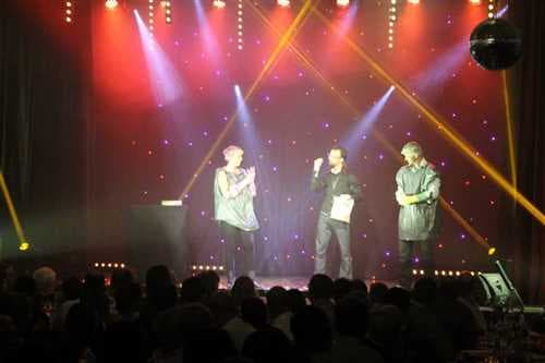 Photo 1