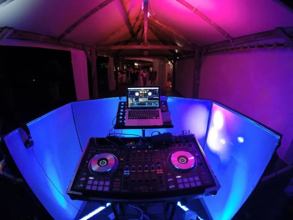 Photo 3