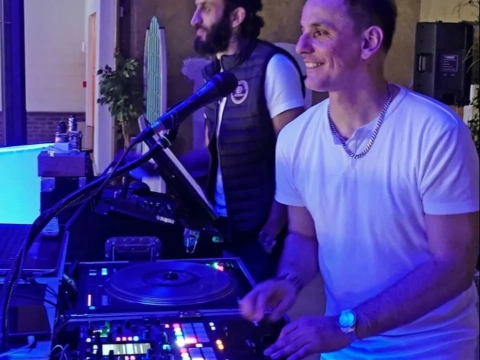 Photo 4