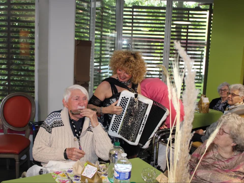 Photo 4