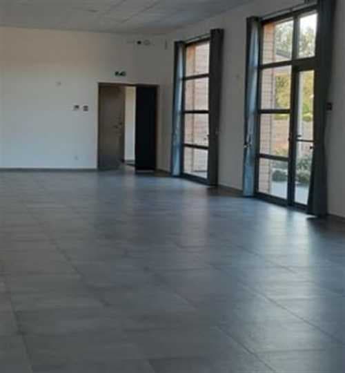 Photo 0