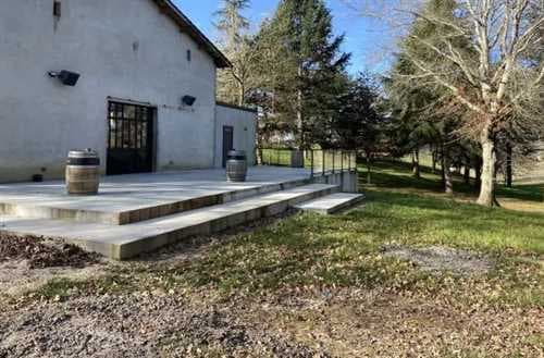 Photo 0