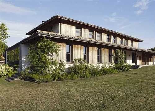 Photo 0