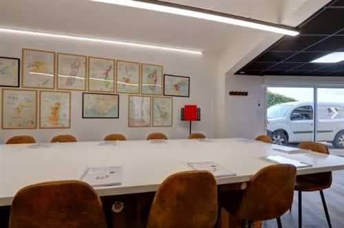 Photo 0
