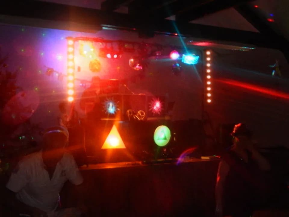 Photo 3