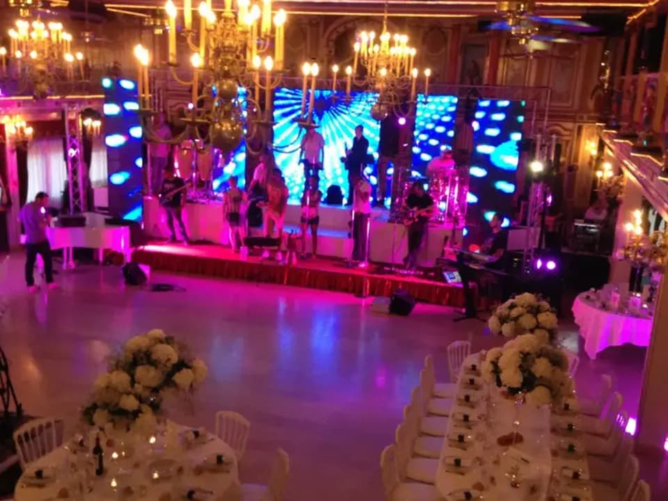 Photo 3