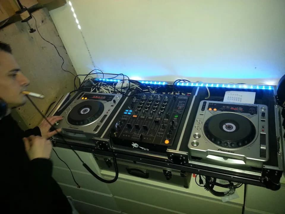Photo 3