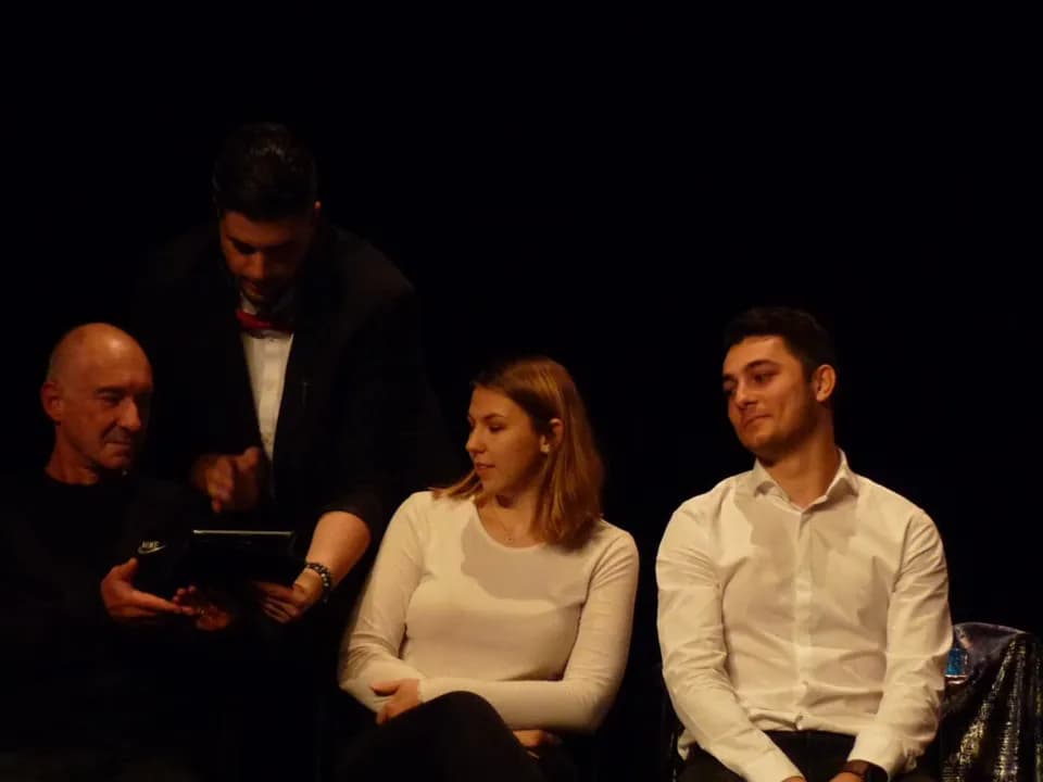 Photo 3