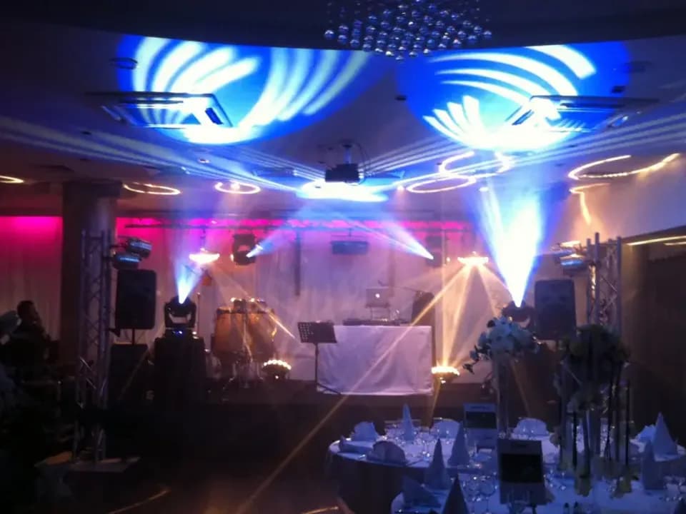 Photo 0