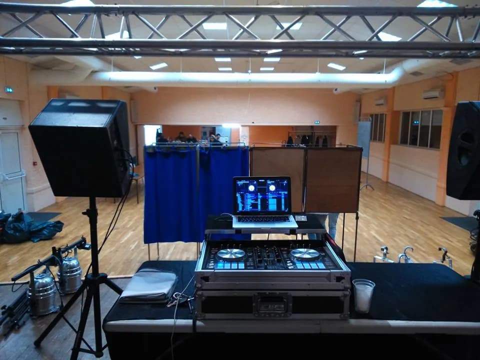 Photo 3