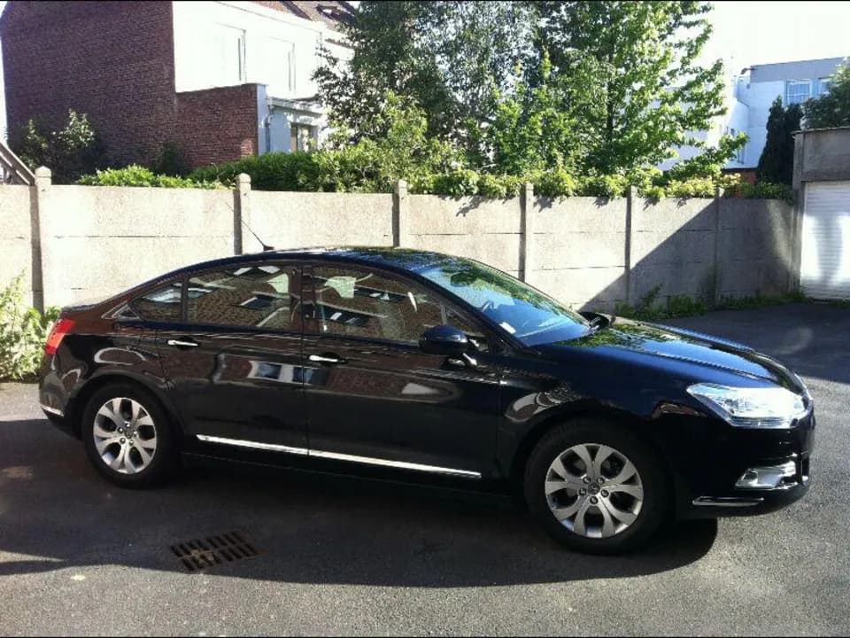 Photo 3