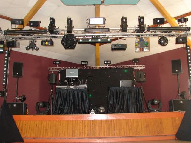 Photo 0