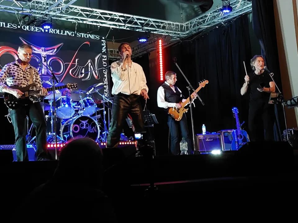 Photo 3