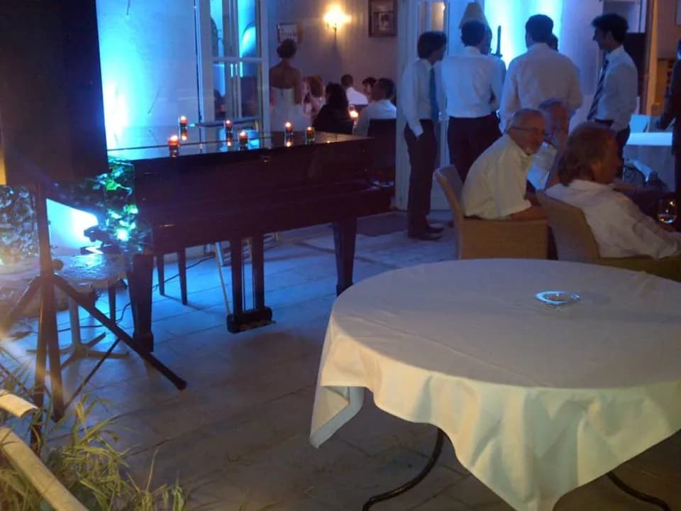 Photo 4