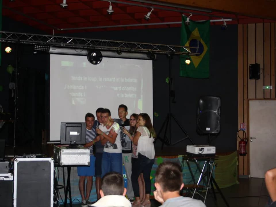 Photo 0