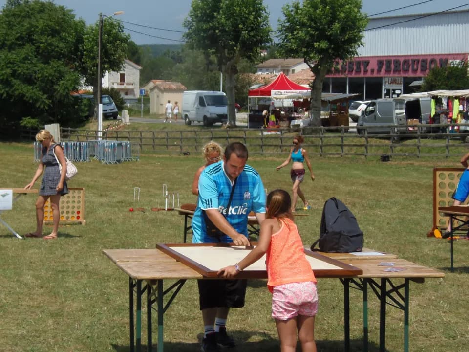 Photo 0