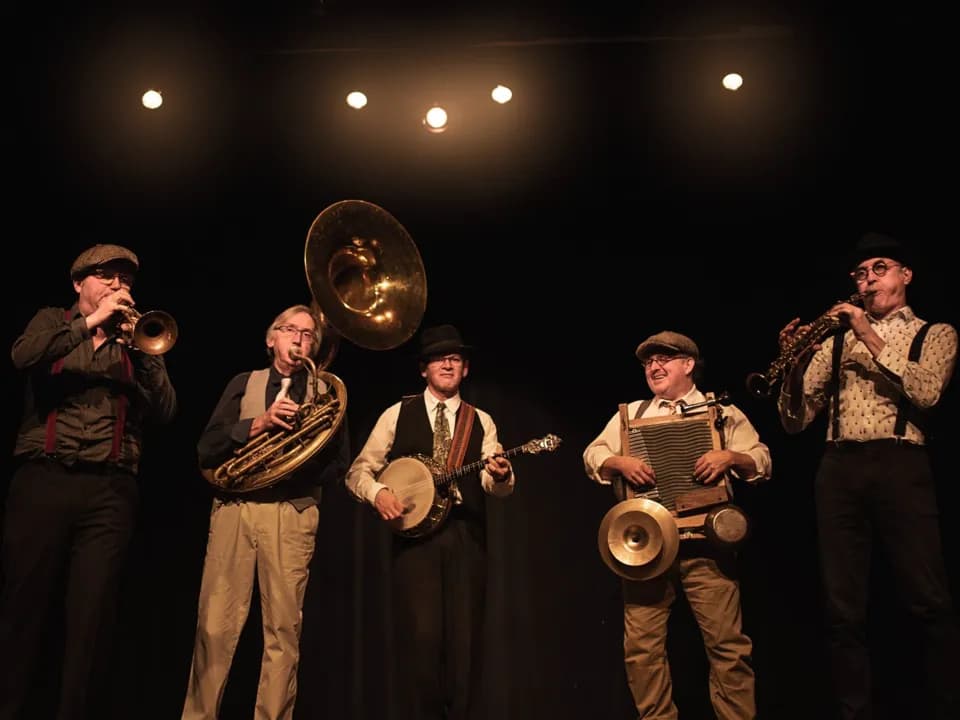 Photo 4