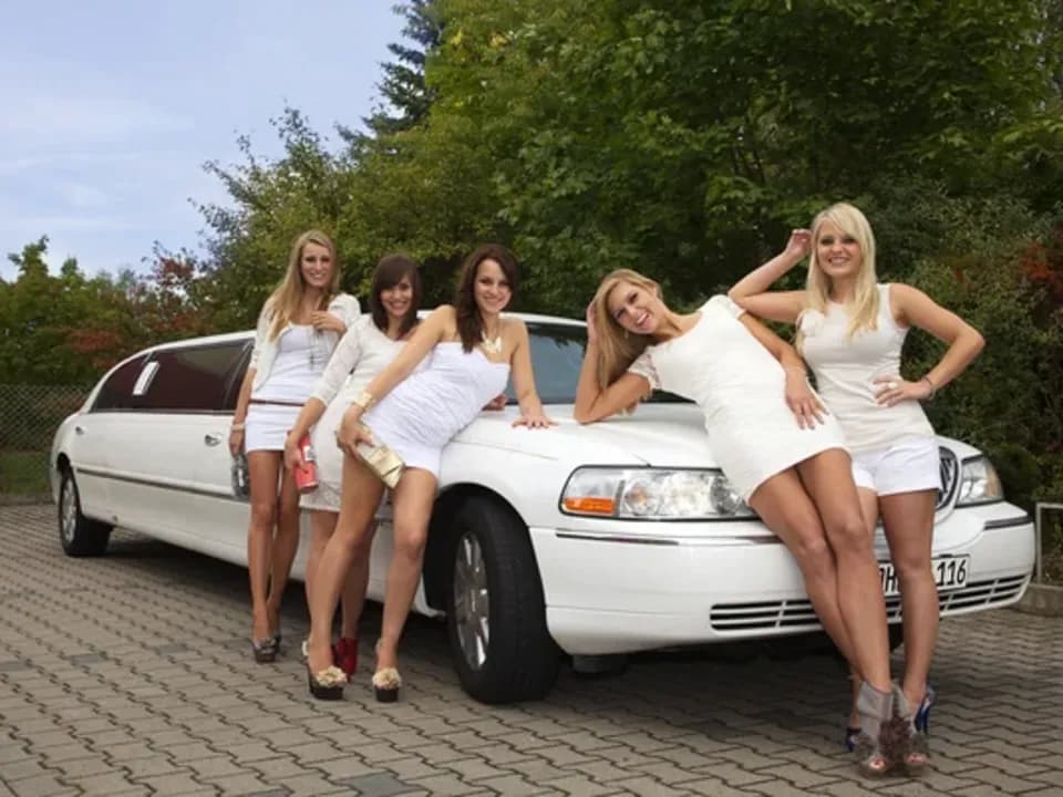 Photo 0