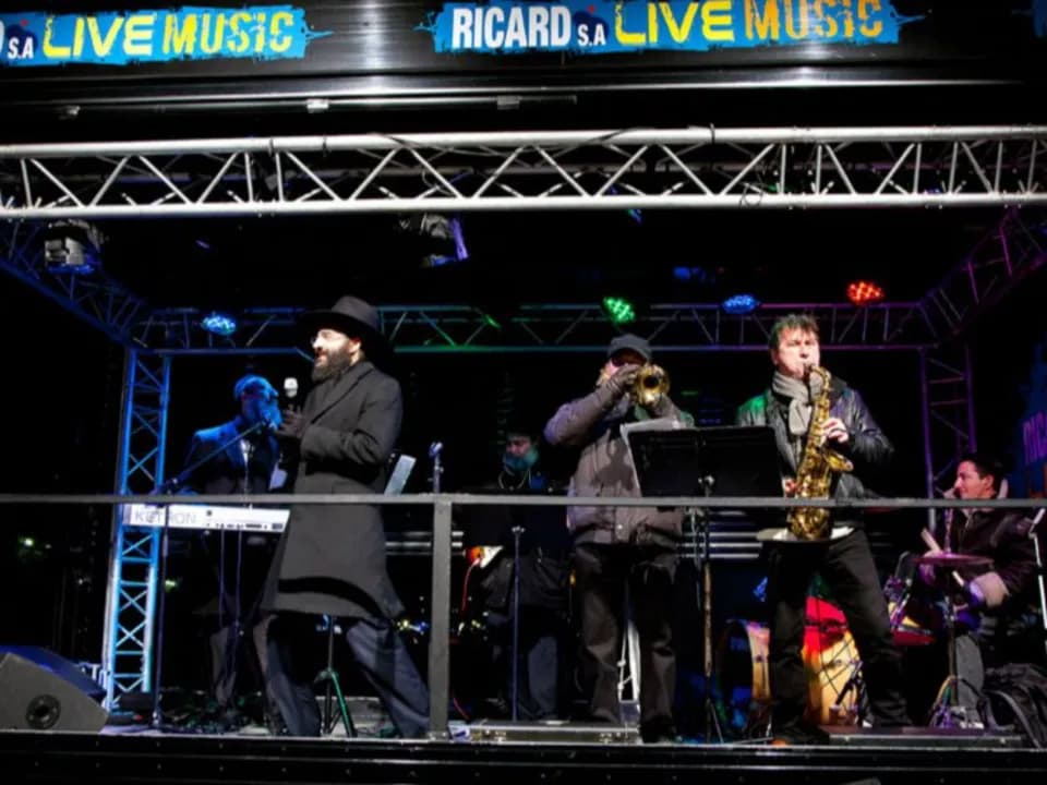 Photo 1