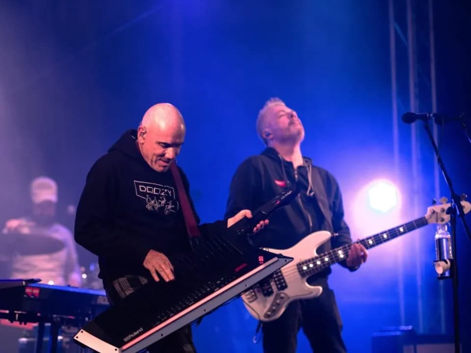 Photo 1
