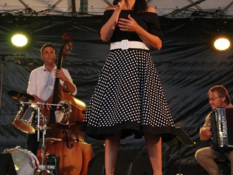 Photo 2
