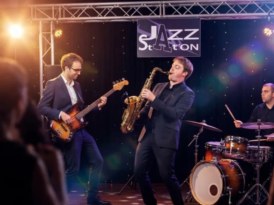 Photo 2