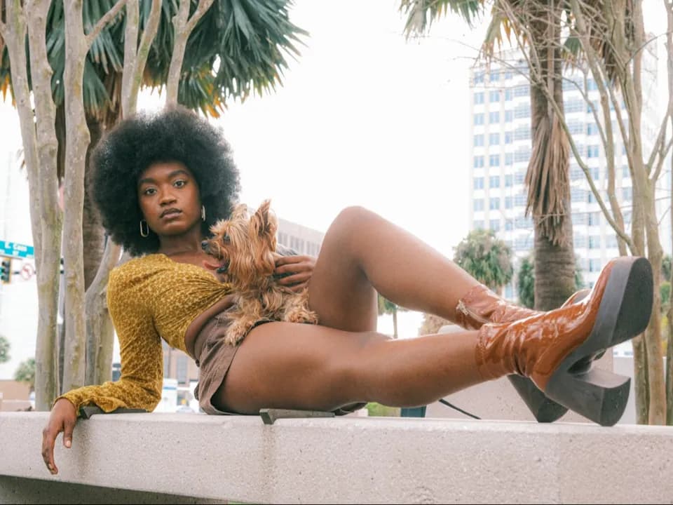 Photo 1