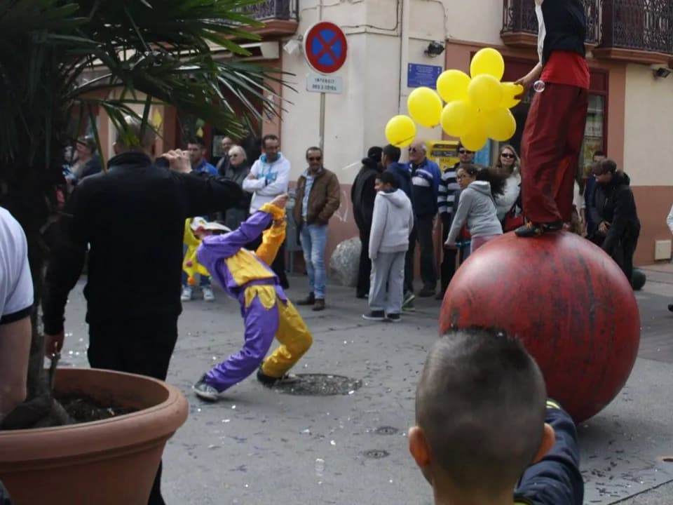 Photo 0