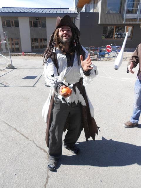Photo 3