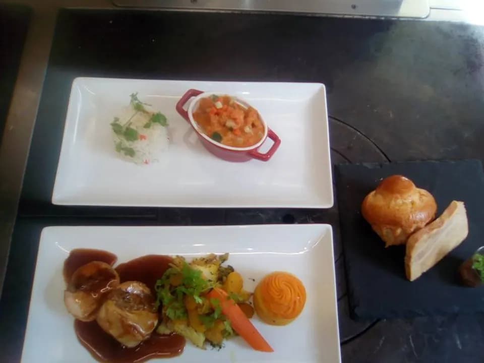 Photo 1