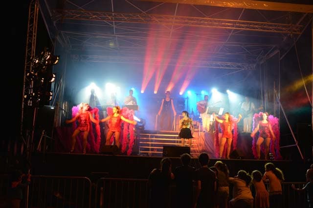 Photo 0