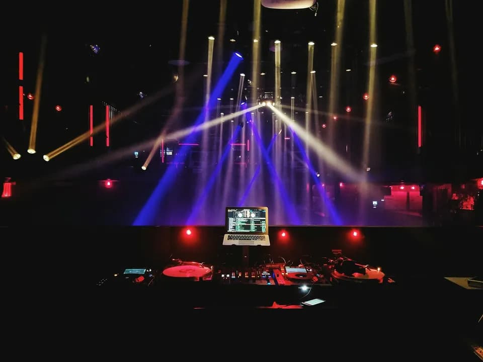 Photo 4