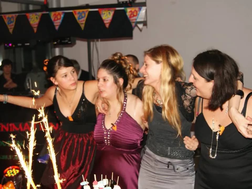 Photo 0