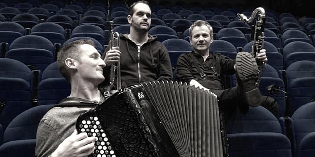 Photo 2