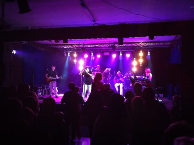 Photo 0