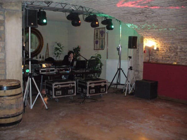Photo 2