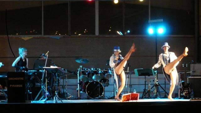 Photo 0