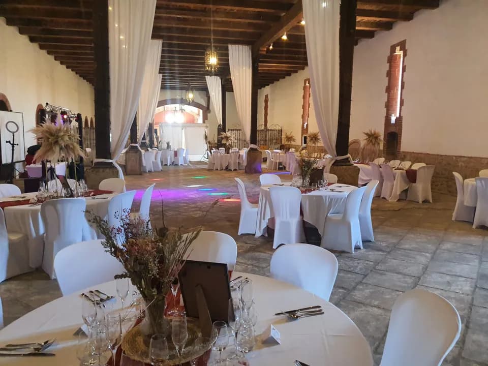 Photo 0