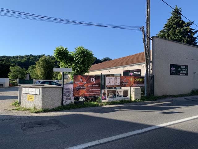 Photo 0
