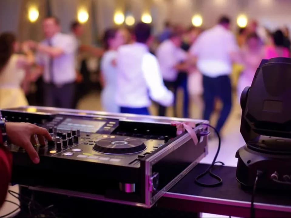 Photo 0