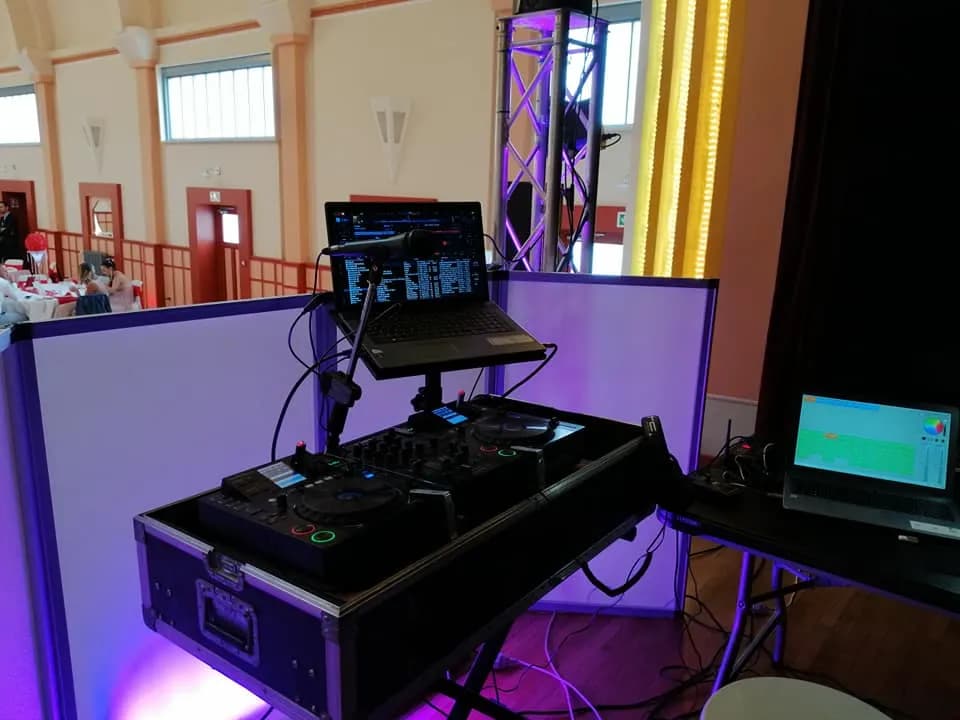 Photo 3