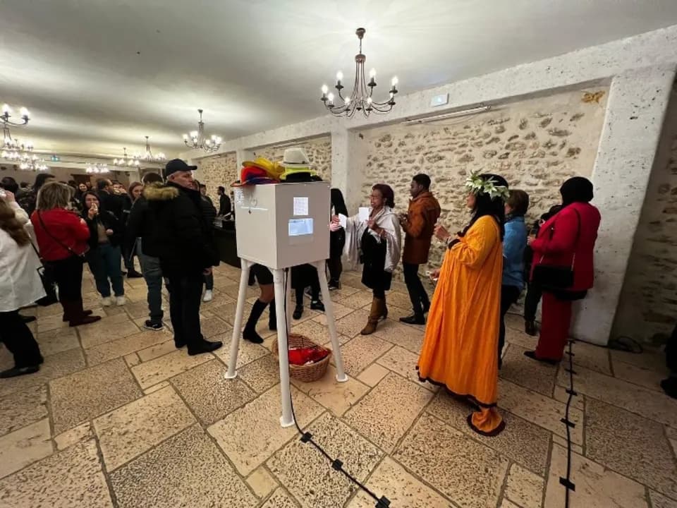 Photo 1