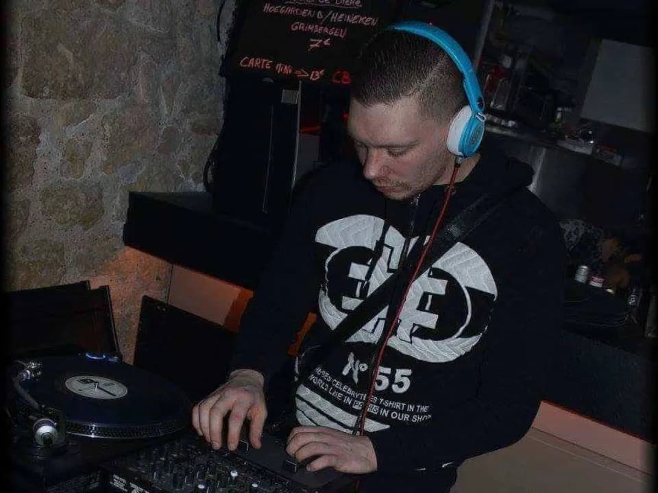 Photo 3