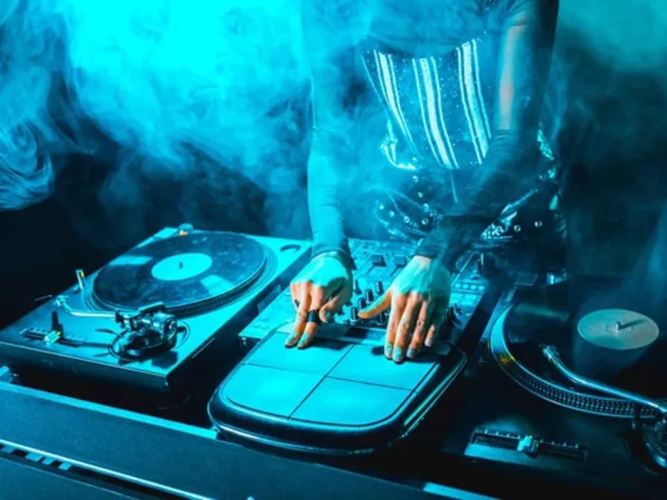 Photo 3